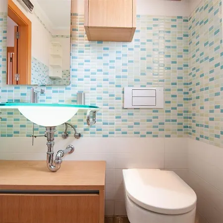 Apartamento Gecko En Cumbre Del Sol Con Magnificas Vistas Al Mar Y Acantilados *